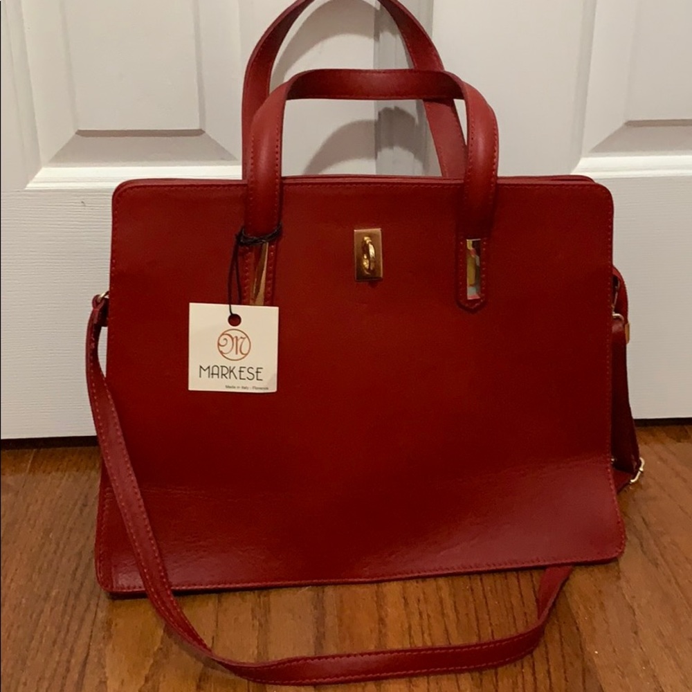 Markers hand shoulder bag totally new with tag